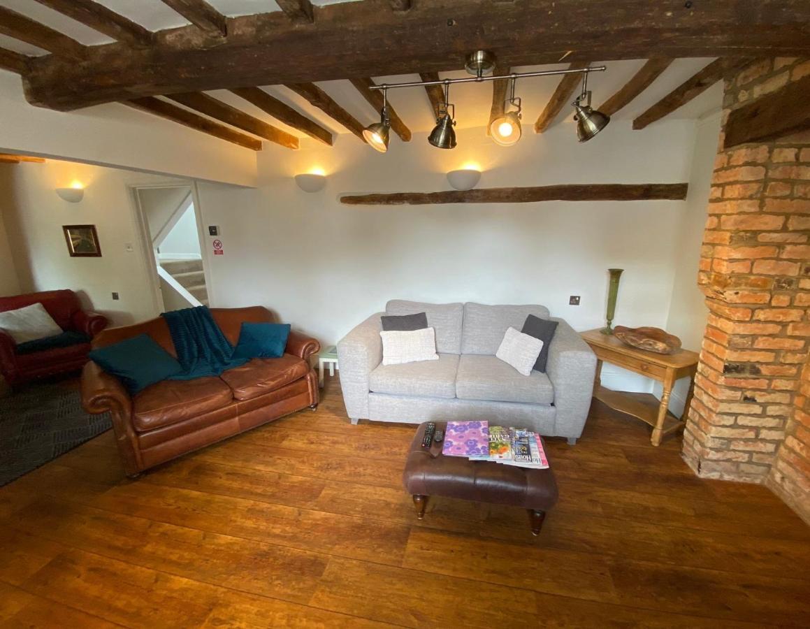 Stoop Cottage - In The Heart Of Quorn Quorndon Exterior foto